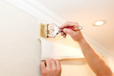 Pose de papier peint à Angivillers — revêtements muraux et toiles de verre